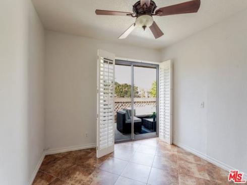 4852  Cabana  202  Drive, Huntington Beach, CA