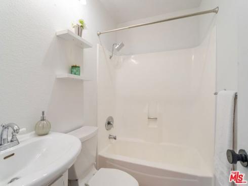 4852  Cabana  202  Drive, Huntington Beach, CA