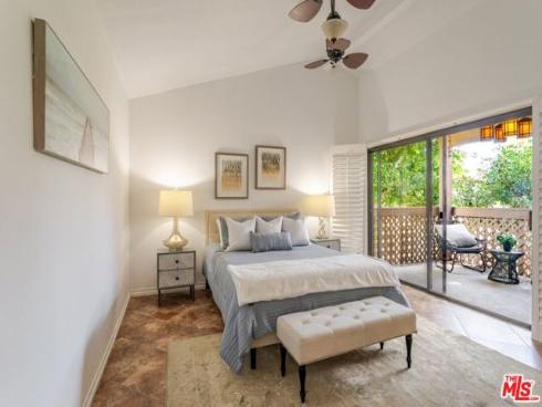 4852  Cabana  202  Drive, Huntington Beach, CA