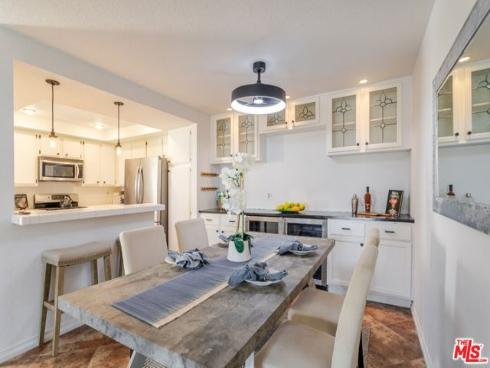 4852  Cabana  202  Drive, Huntington Beach, CA