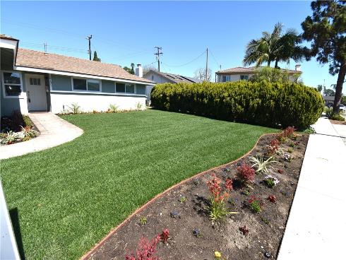 5791  Venturi  , Huntington Beach, CA