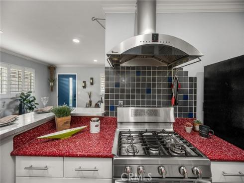 308  12th  , Huntington Beach, CA