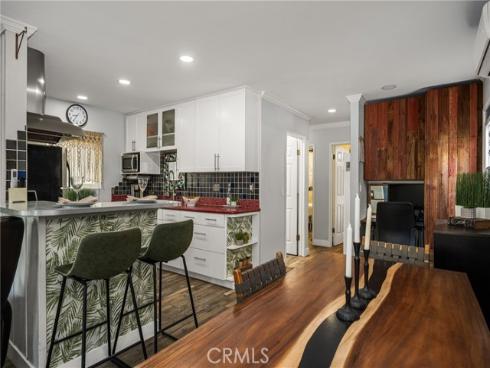 308  12th  , Huntington Beach, CA