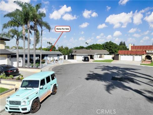 8131  Wenlock   Circle, Huntington Beach, CA