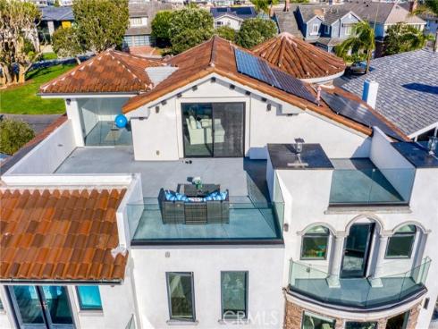 16861  Marina   Drive, Huntington Beach, CA