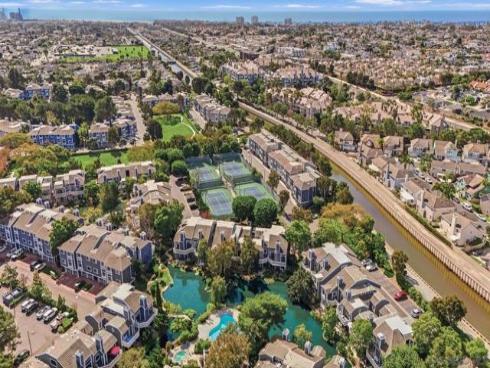 20321  Tidepool Cir  205 , Huntington Beach, CA
