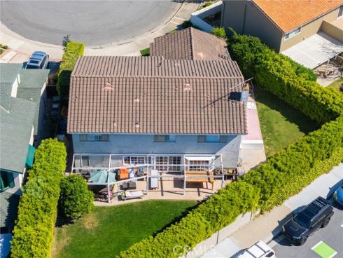9512  Hightide  , Huntington Beach, CA