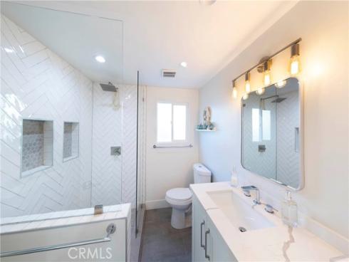 19622  Canberra Ln  , Huntington Beach, CA