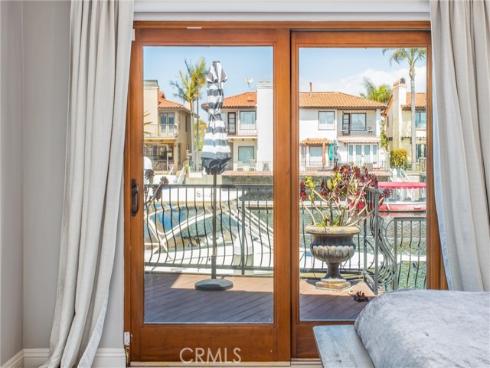 3311  Bounty   Circle, Huntington Beach, CA