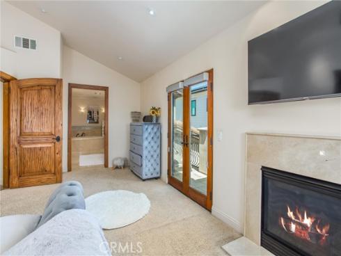 3311  Bounty   Circle, Huntington Beach, CA