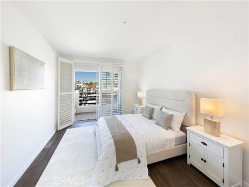 4167  Warner  105 , Huntington Beach, CA