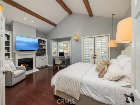 1113  California   Street, Huntington Beach, CA