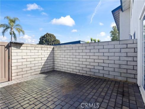 4688  Oceano Circle  , Huntington Beach, CA