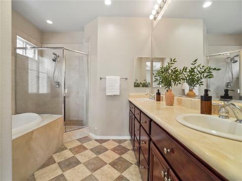 7831  Daisy   Circle, Huntington Beach, CA