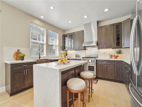 7831  Daisy   Circle, Huntington Beach, CA