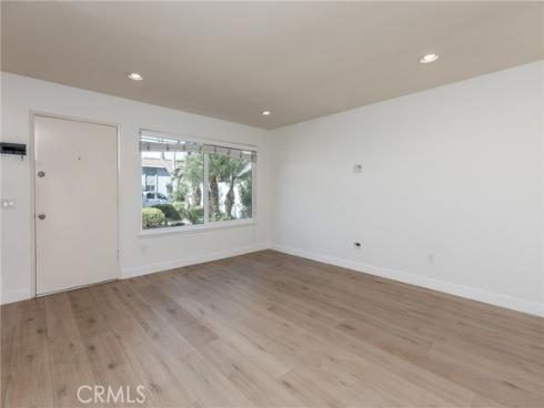 9538  Bickley Dr  2 , Huntington Beach, CA