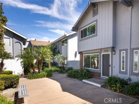 9538  Bickley Dr  2 , Huntington Beach, CA