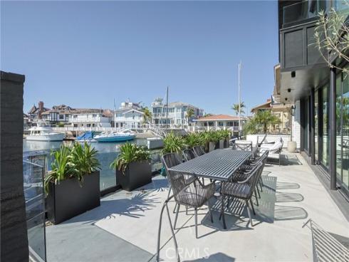 16861 Edgewater , Huntington Beach, CA