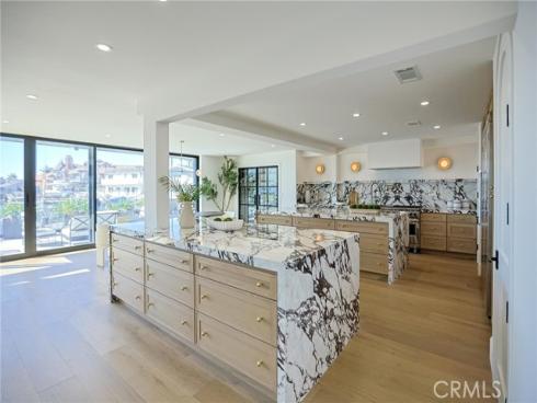 16861 Edgewater , Huntington Beach, CA