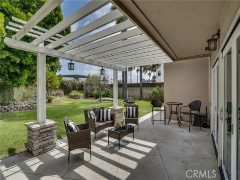 6561  Sabbicas   Circle, Huntington Beach, CA