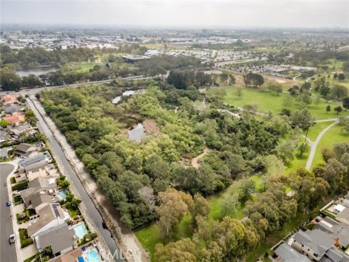 6561  Sabbicas   Circle, Huntington Beach, CA