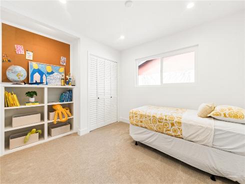 20692 Kelvin , Huntington Beach, CA