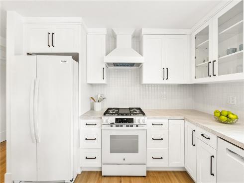 20692 Kelvin , Huntington Beach, CA