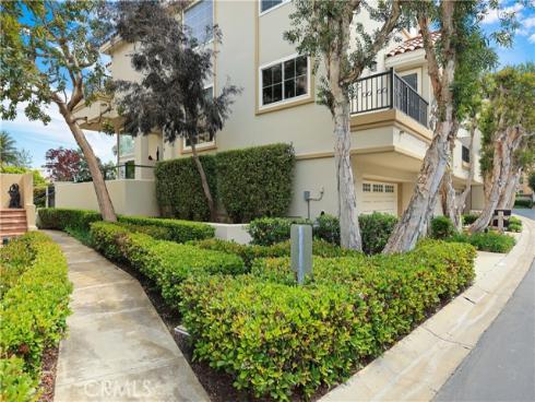 19316  Sawgrass  , Huntington Beach, CA