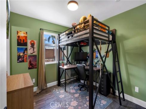 16281 Golden Gate Lane, Huntington Beach, CA