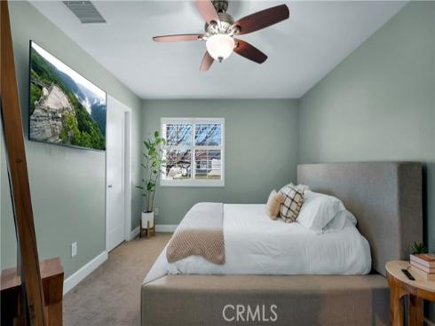 16281 Golden Gate Lane, Huntington Beach, CA