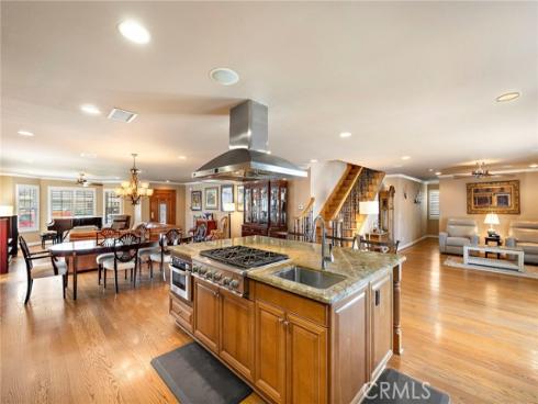 18452  Carnaby  , Huntington Beach, CA