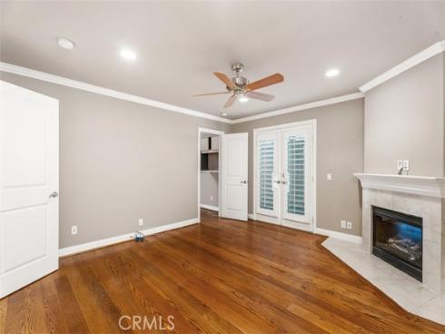 18452  Carnaby  , Huntington Beach, CA