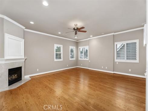 18452  Carnaby  , Huntington Beach, CA