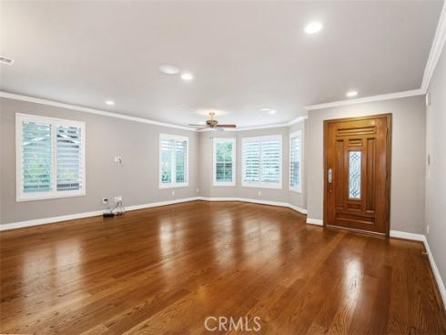 18452  Carnaby  , Huntington Beach, CA