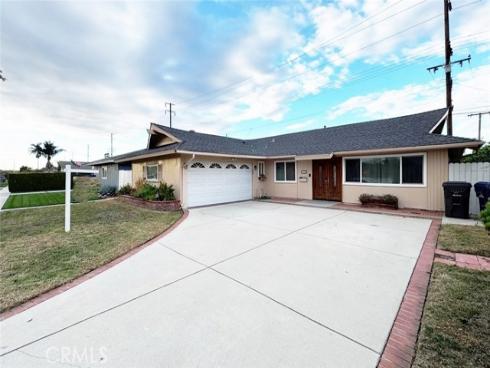 6631 Walton