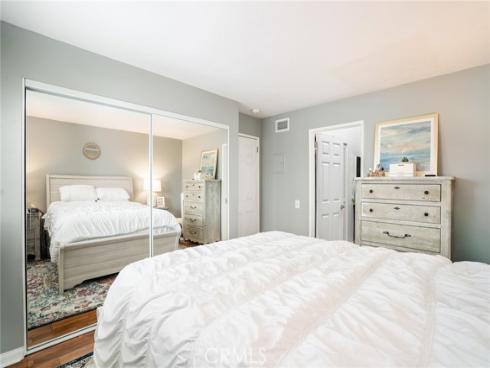4862  Tiara  204 , Huntington Beach, CA