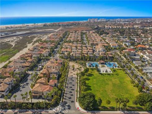 8238  Noelle   Drive, Huntington Beach, CA