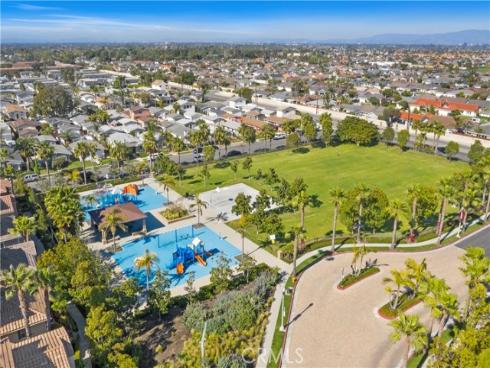 8238  Noelle   Drive, Huntington Beach, CA
