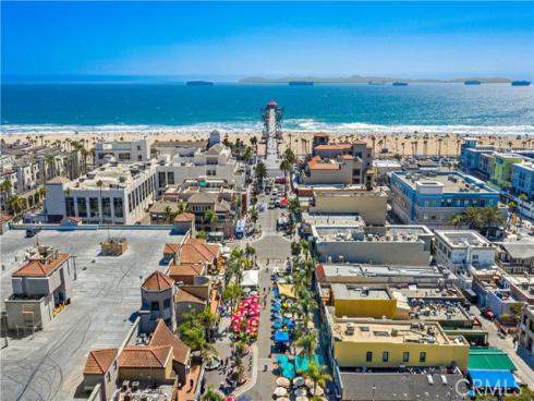 8238  Noelle   Drive, Huntington Beach, CA