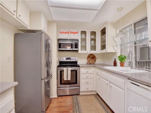 8777  Coral Springs  11H  Court, Huntington Beach, CA