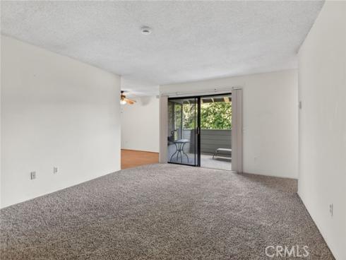 8777  Coral Springs  11H  Court, Huntington Beach, CA