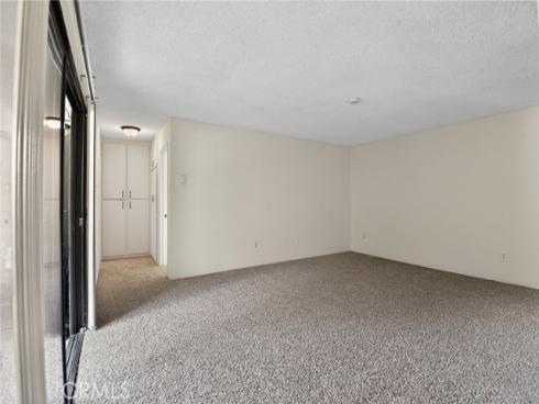 8777  Coral Springs  11H  Court, Huntington Beach, CA