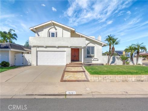 19201  Sherborne   Lane, Huntington Beach, CA