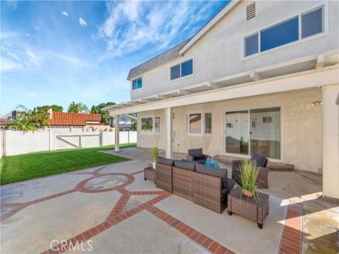 19201  Sherborne   Lane, Huntington Beach, CA