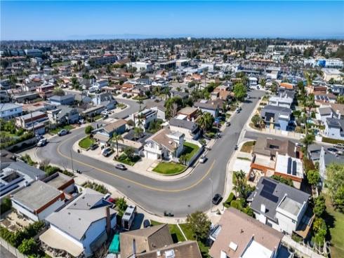 19201  Sherborne   Lane, Huntington Beach, CA