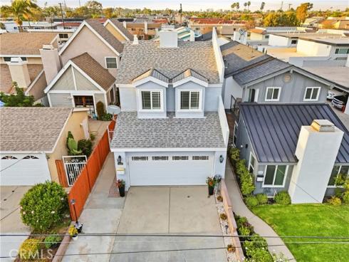219  Memphis Ave  , Huntington Beach, CA