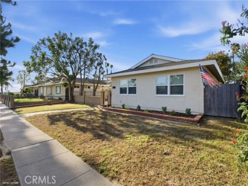 5041  Mcfadden  , Huntington Beach, CA