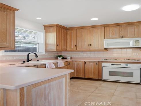 5041  Mcfadden  , Huntington Beach, CA