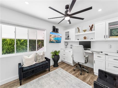 5622  Brighton  , Huntington Beach, CA