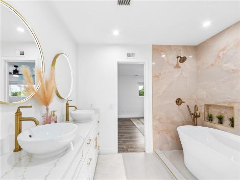 5622  Brighton  , Huntington Beach, CA